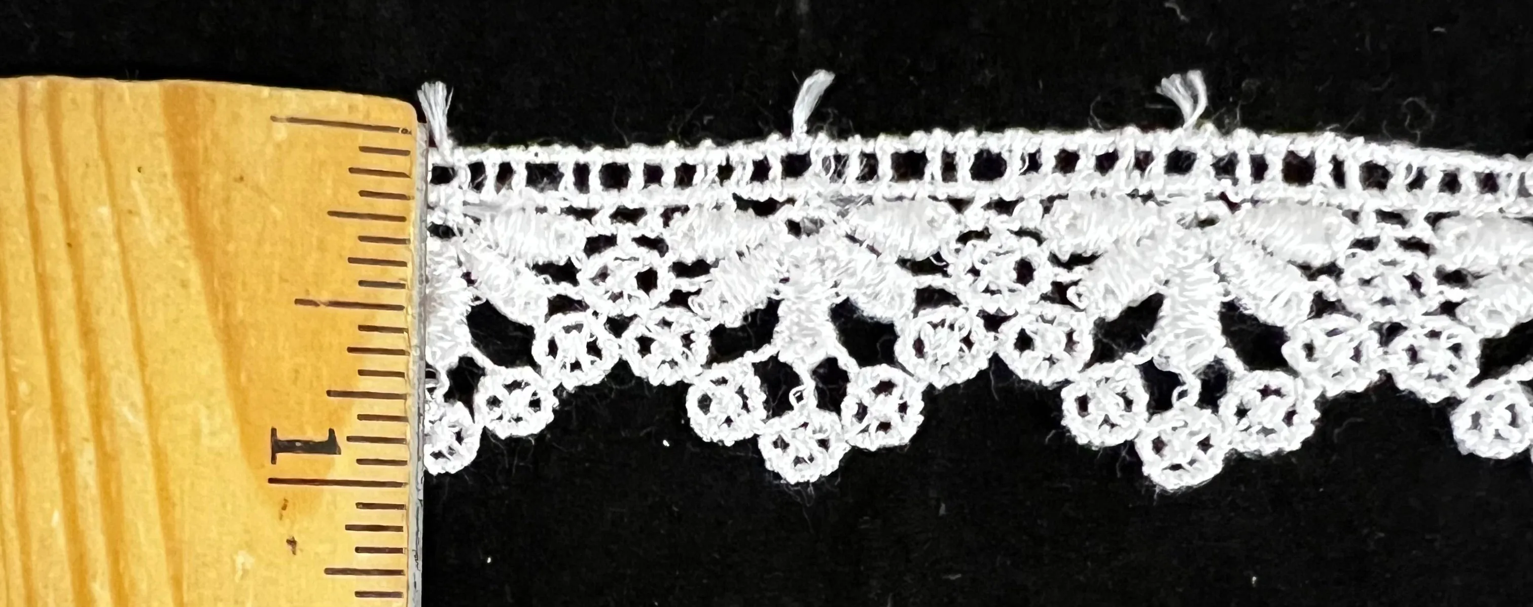 1" Floral Venise Venice Lace Trim - 13 Continuous Yards!