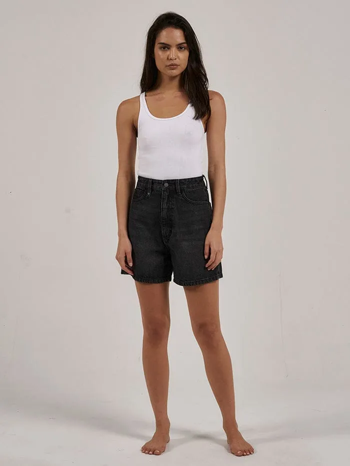 Koko Short - Smoke Black