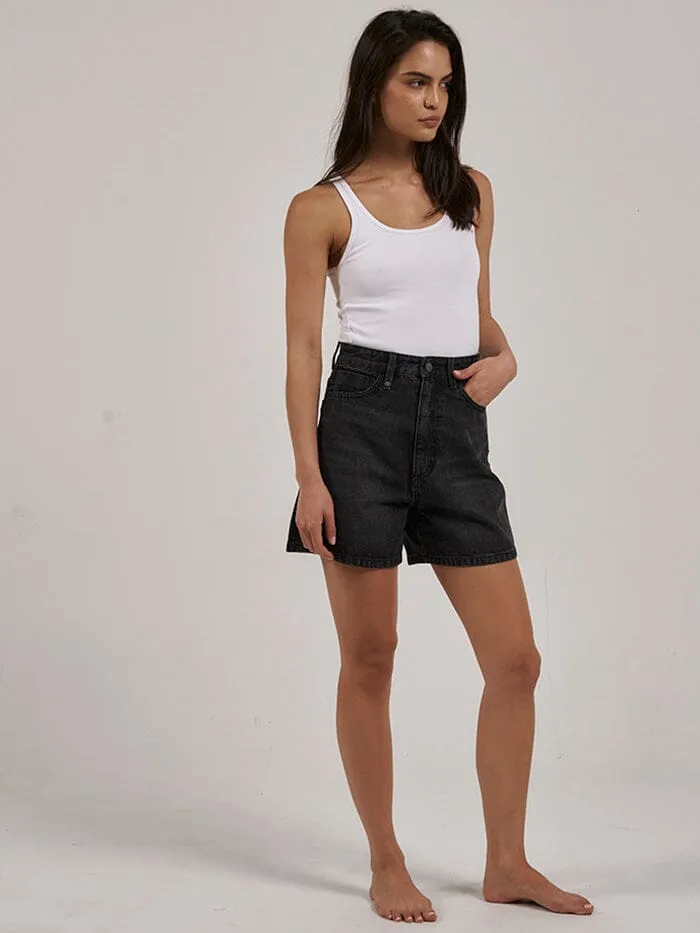 Koko Short - Smoke Black