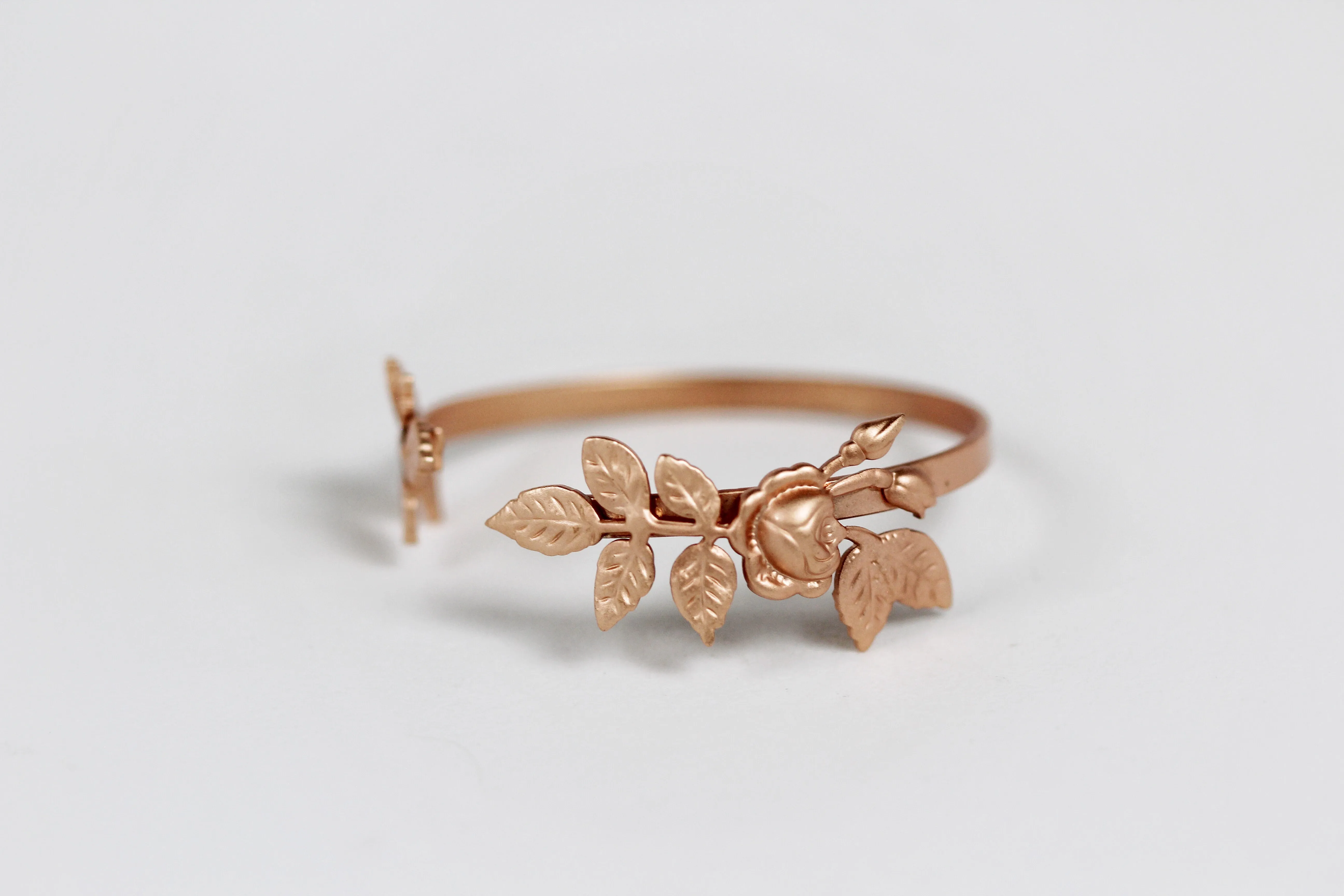 Rose bracelet- Discounted Version