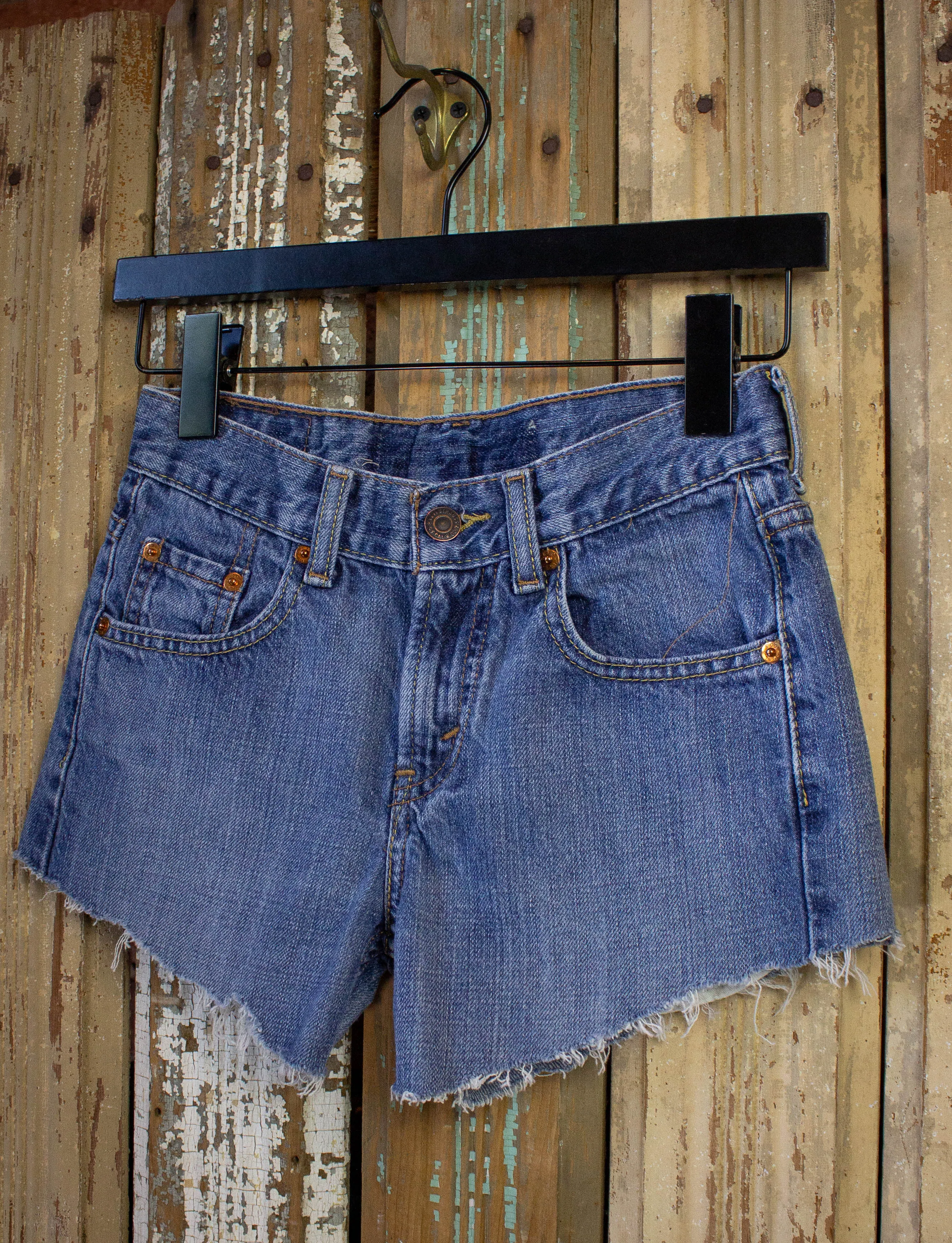 Vintage Levi Strauss 550 Cut Off Light Wash Shorts 25W