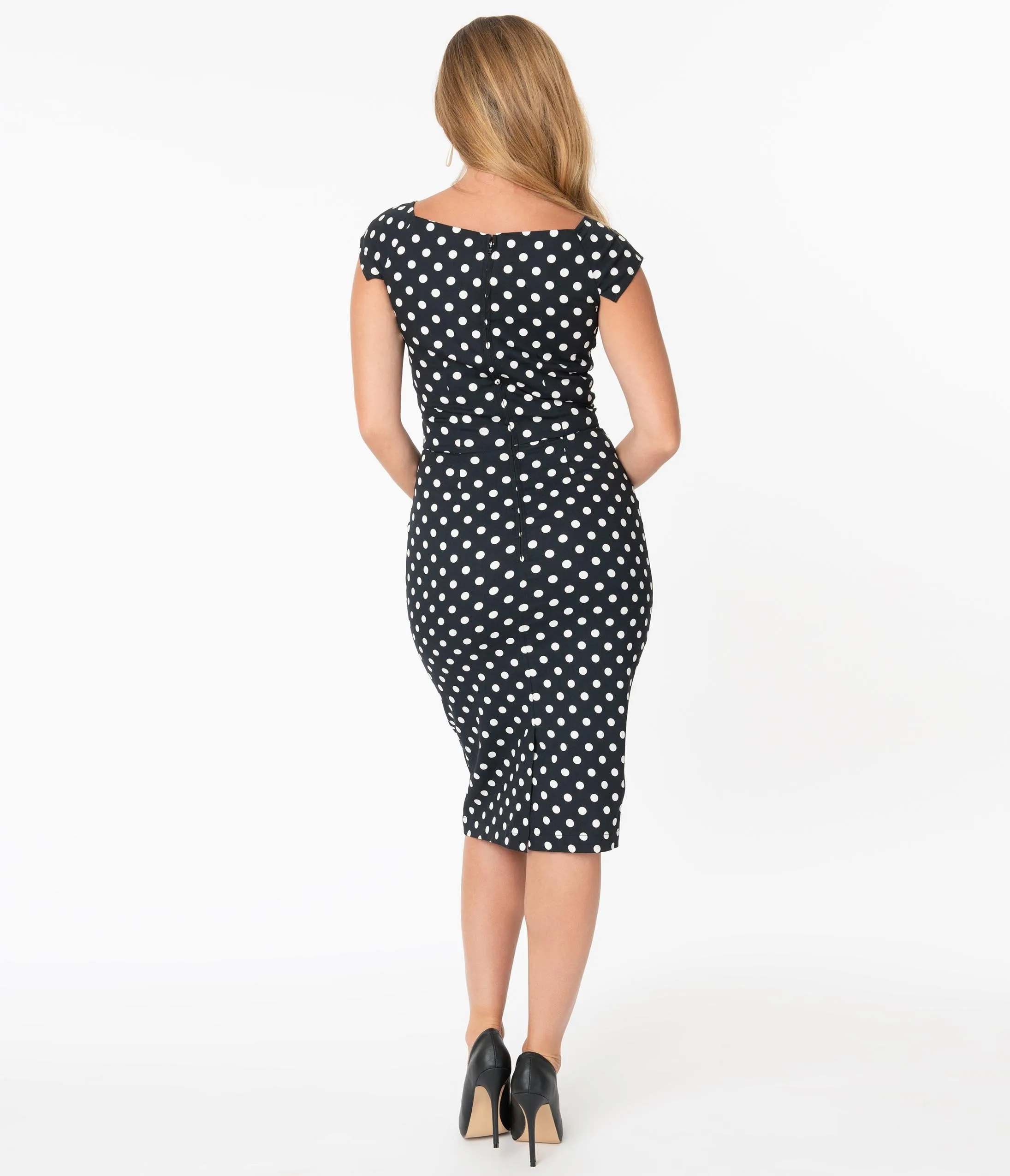 Vintage Style Black & White Polka Dot Arielle Wiggle Dress