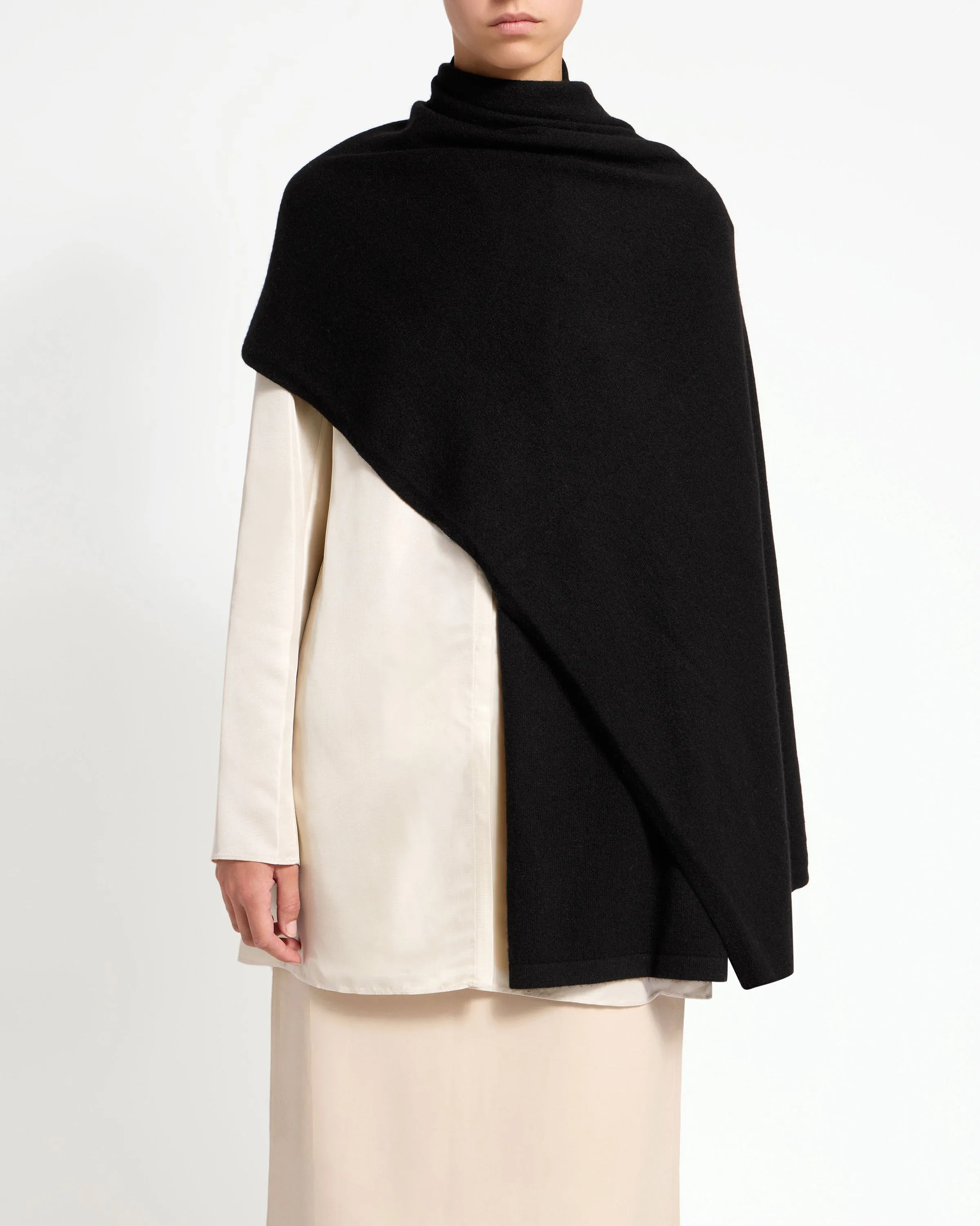 Westray Cashmere Travel Wrap - Black